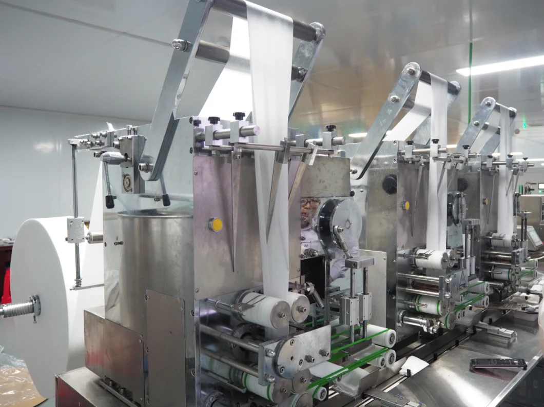 Limpeza molhada da única parte automática completa da eficiência elevada das vendas diretas da fábrica que faz e máquina de empacotamento