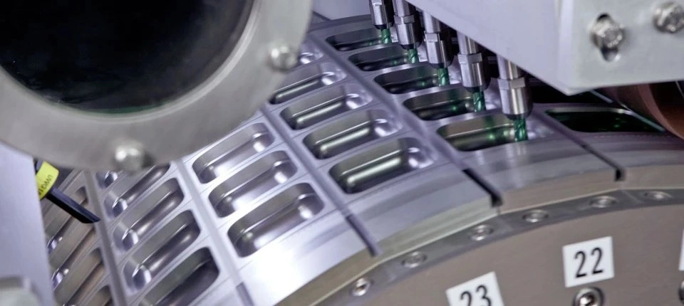 Vagem detergente líquida do detergente do pó da vagem do filme solúvel em água de PVA que faz a máquina de embalagem do filme da cápsula PVA da lavagem da máquina