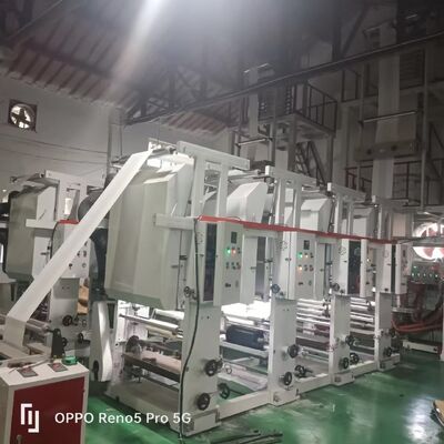 Diâmetro do parafuso 55mm 2 ou 65mm 2mm Máquina de extrusão de filme Potência total 11-21kw Capacidade de extrusão 100 a 500 kg h para extrusão de filme plástico