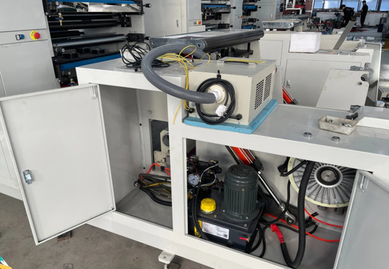 Máquina de impressão flexográfica de etiqueta de papel em rolo de 1 cor, secador de infravermelho e solvente de tinta