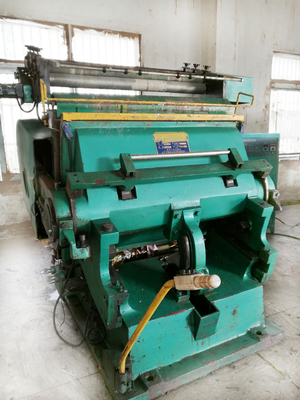 16kw gravam a tabela de configuração 4500kg da máquina tornam mais pesado o tamanho de 2050*2150*1900mm
