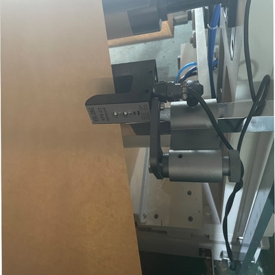 Máquina de corte servo 30 totalmente automático da tensão três - 450g 1300mm