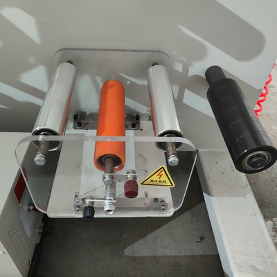 A máquina de impressão de alta velocidade de Flexo para a eficiência máxima, imprimindo a cor é whitle, fita, papel de embalagem, tinta