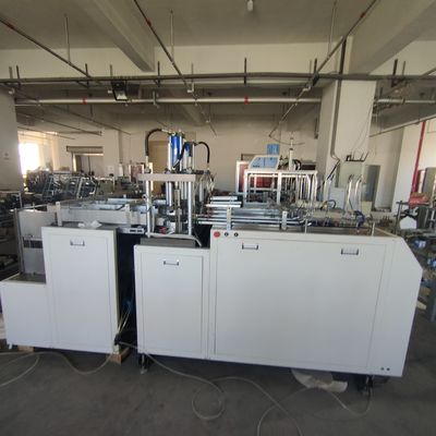 Processo esparadrapo do derretimento quente descartável da máquina da caixa da lancheira