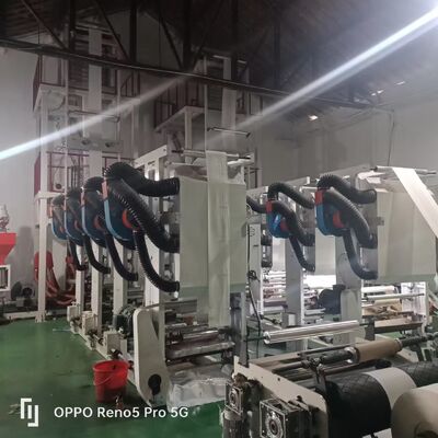 Diâmetro do parafuso 55mm 2 ou 65mm 2mm Máquina de extrusão de filme Potência total 11-21kw Capacidade de extrusão 100 a 500 kg h para extrusão de filme plástico