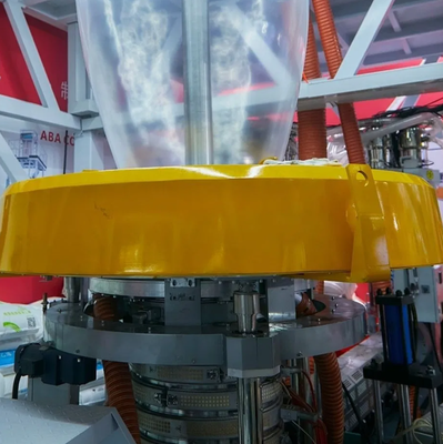 Máquina de sopro de camadas de película de plástico de dosagem de 5 conjuntos Premium 5 camadas 32: 1 L / D