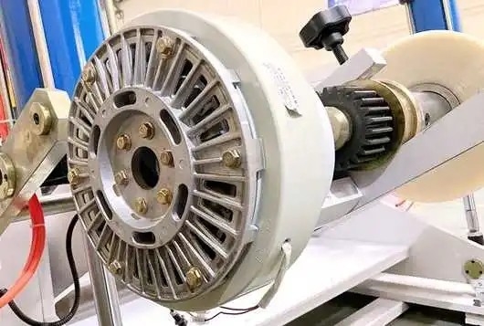 1100mm automáticos gravam a folha de alumínio da máquina 600mm