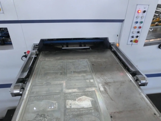 Máquina de gravação automática comercial 1050x750mm 5500shipping e manipulação - 7000shipping e manipulação