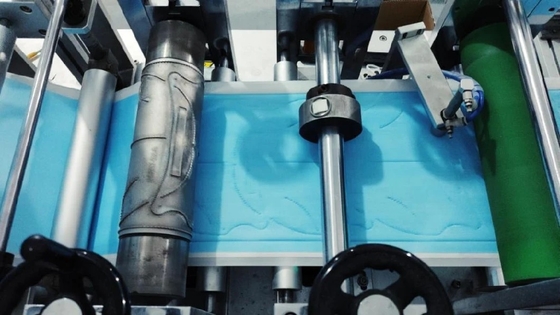 tela de tecelagem não automática da máquina KN95 380V da máscara 20KHz